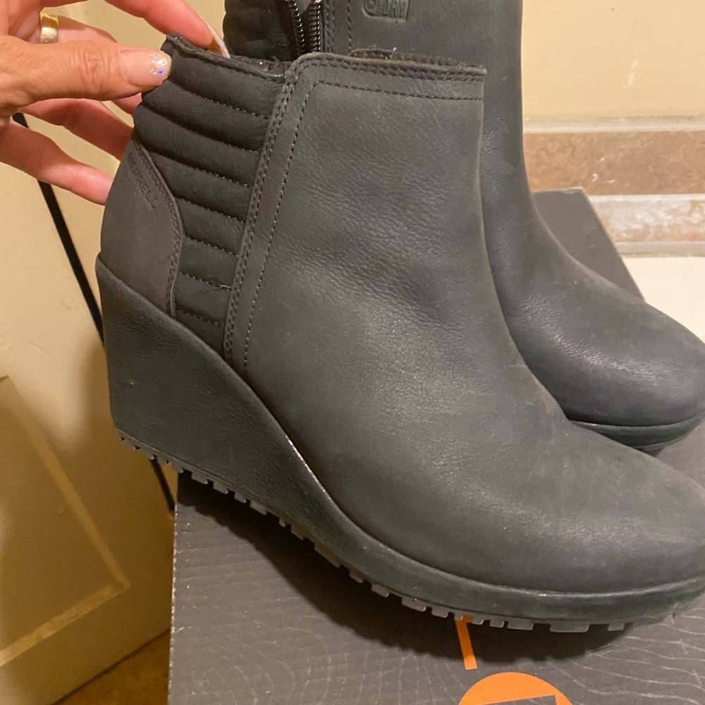 Merrell wages ankle/bootie boots noir black very good condition, waterproof